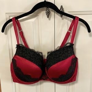 CACIQUE Red & Black Lace BRA size 38DDD underwire LIKE NEW